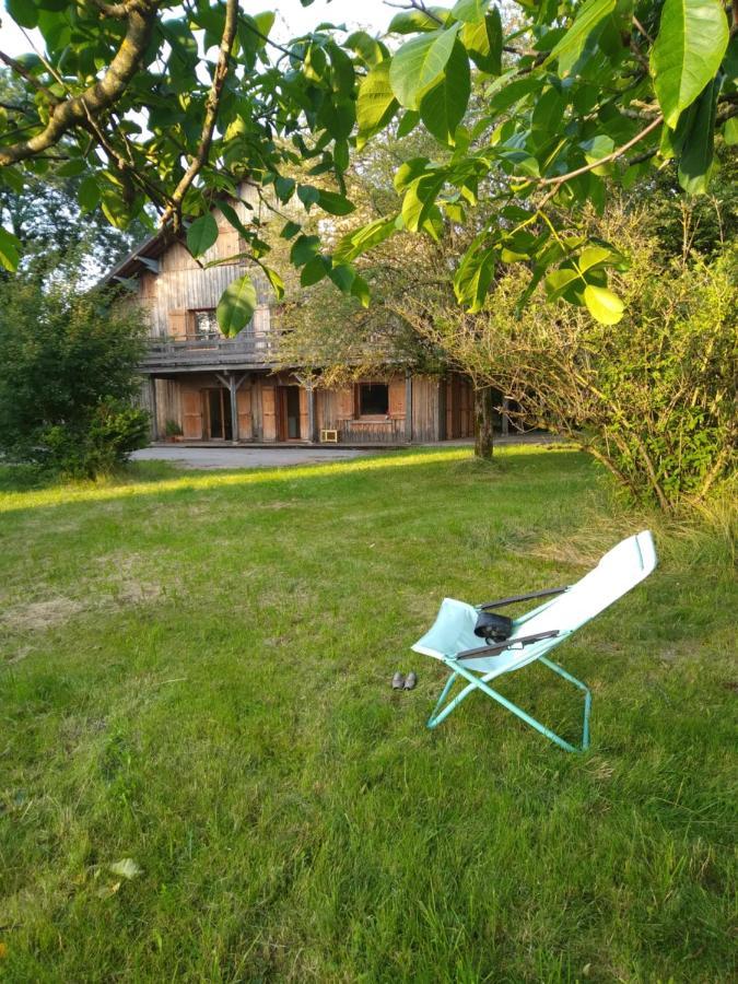Le Fied Les Dames De La Saugiat B&B 외부 사진