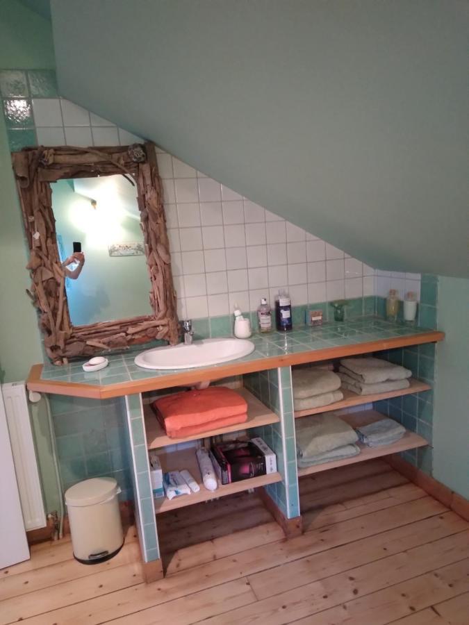 Le Fied Les Dames De La Saugiat B&B 외부 사진